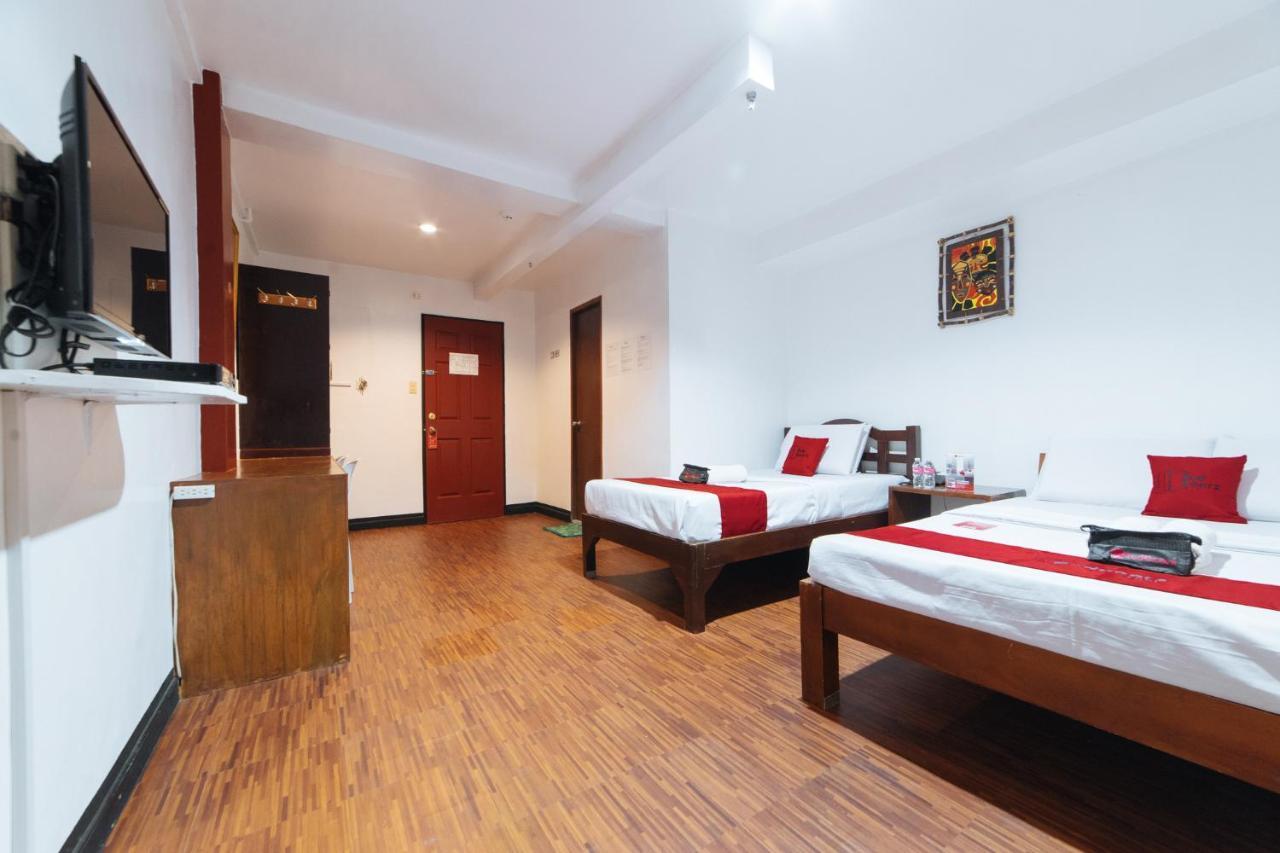 Reddoorz At Nirvana Pension House Bacolod Exterior photo